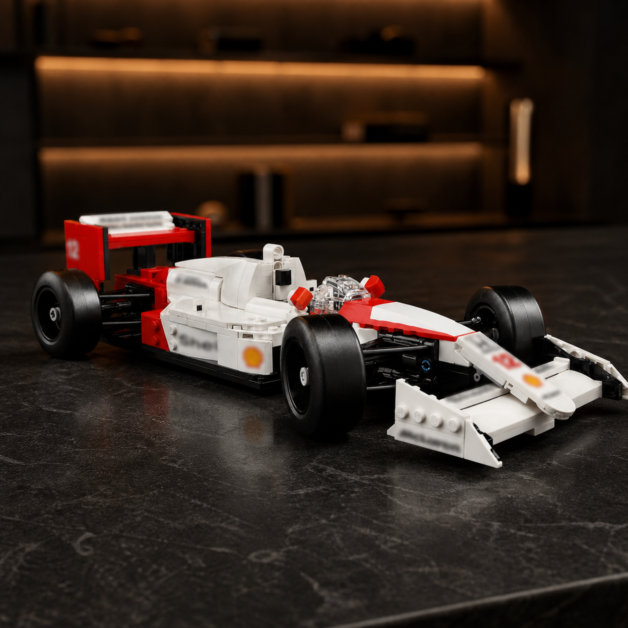 Classic Formula 1 Car MP4/4 - Ayrton Senna (693 Pcs) - gallery image 16