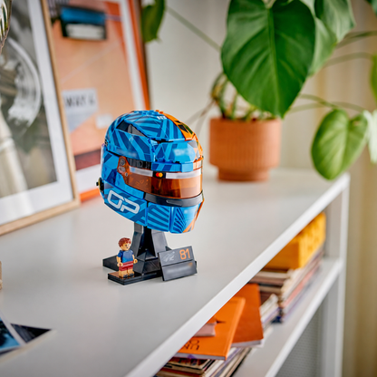 Oscar Piastri Helmet (793 Pcs) - 1:1 ambient gallery image 08