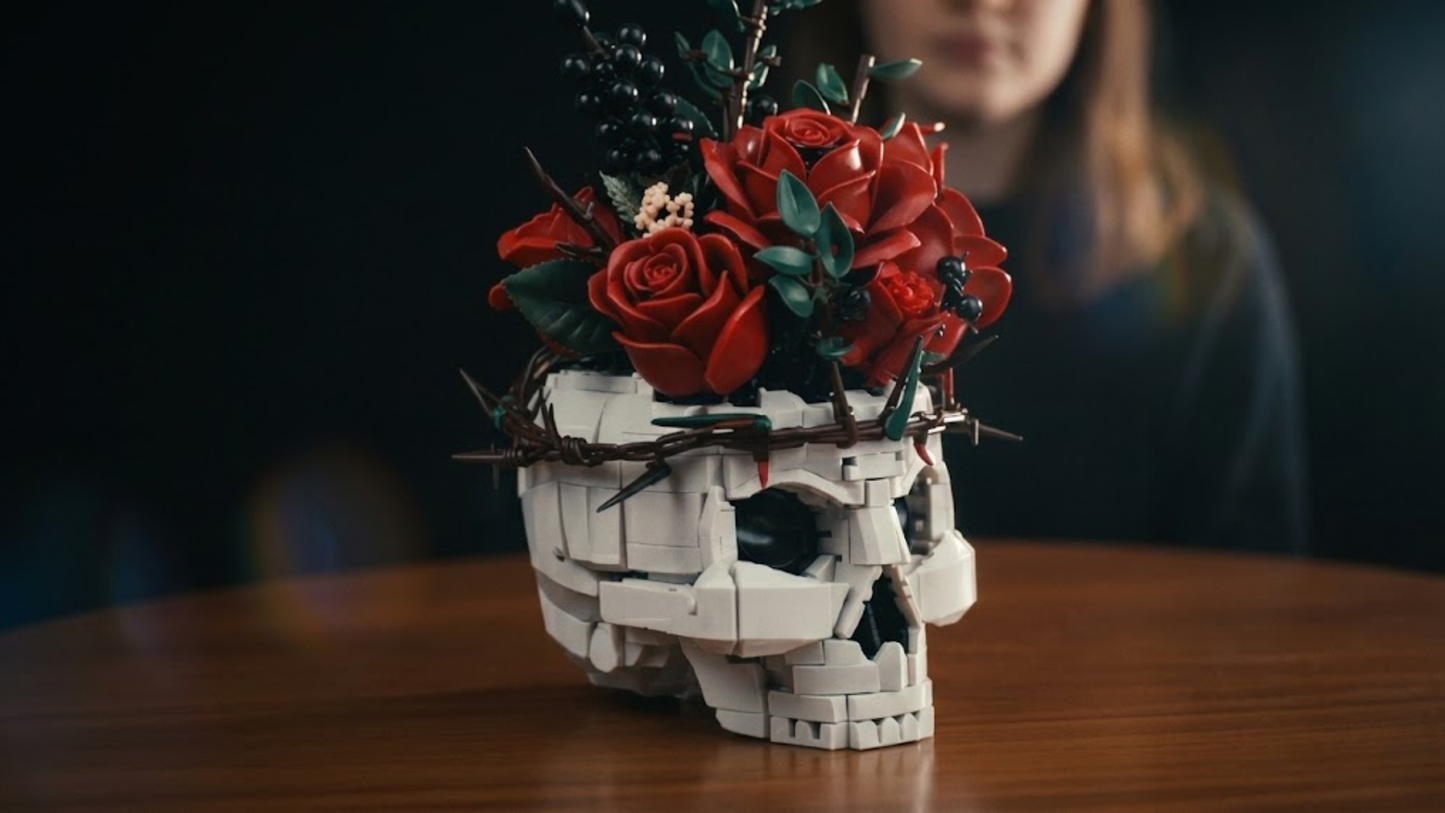 Gothic Skull & Roses (1079 pcs)