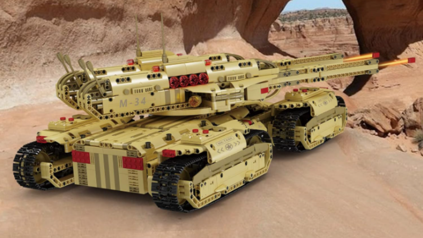 Motorized Mammoth Tank (3445 pcs)