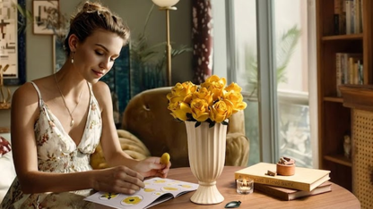 Golden Sunshine Bouquet (585 pcs)