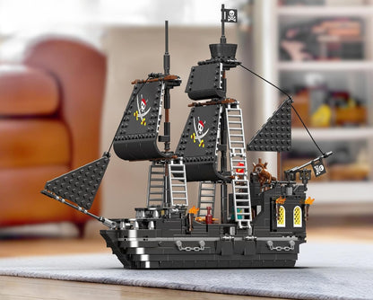 Black Pearl Pirate Ship (932 pcs)