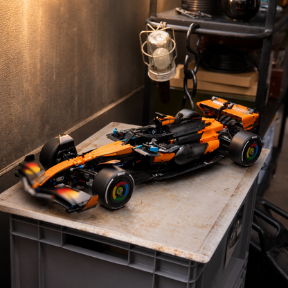 Oranje Formule 1-auto - Beschrijvingsmedia 5