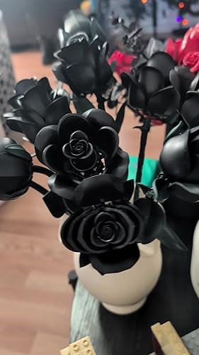 Midnight Rose Bouquet (623 pcs)