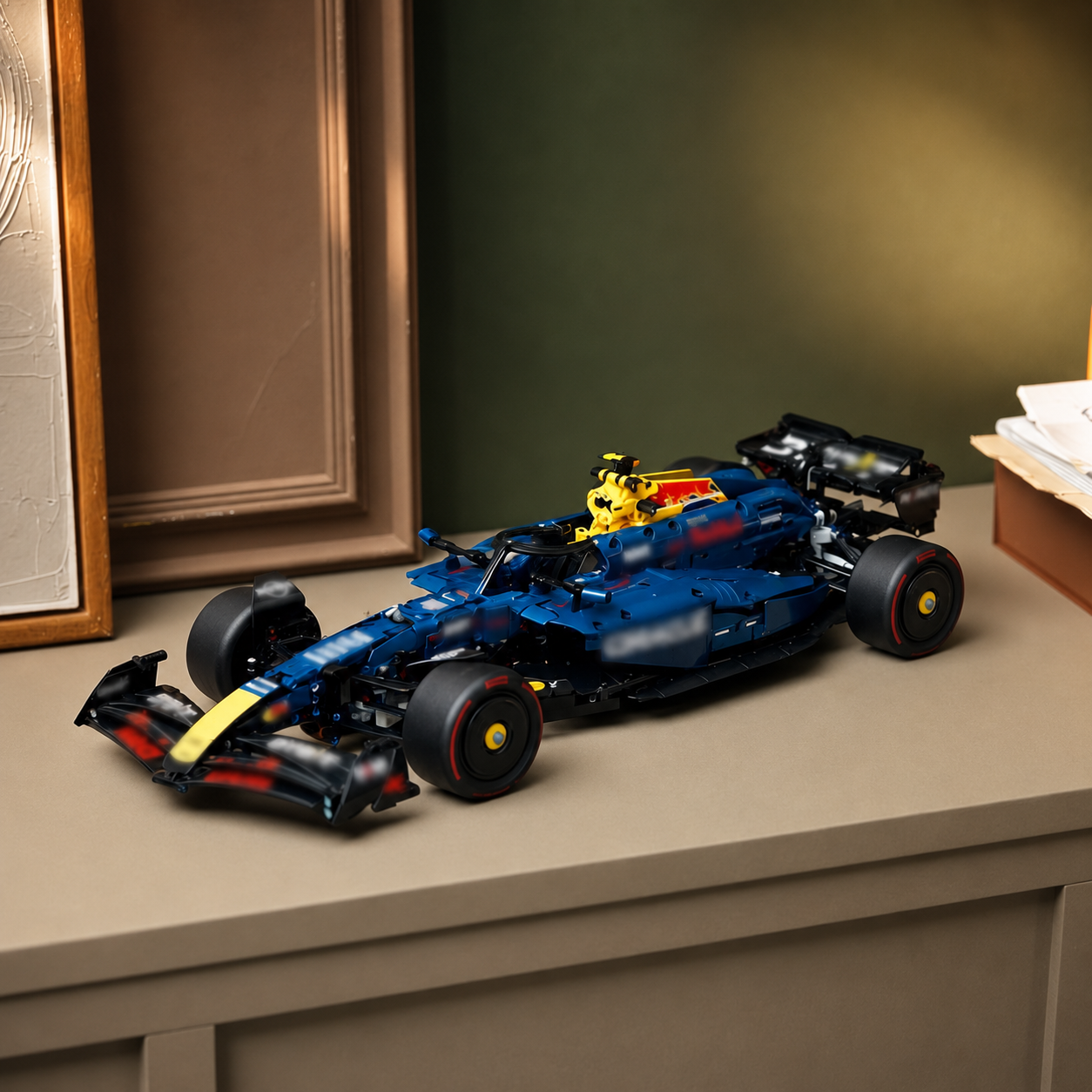 Auto di Formula 1 Blu - Descrizione 7