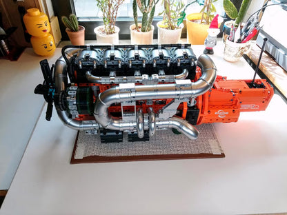 Inline-6 Truck Engine & Transmission (3236 pcs)