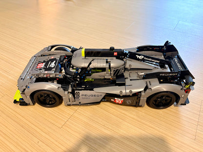 9X8 Le Mans Hybrid Hypercar (1775 piezas)