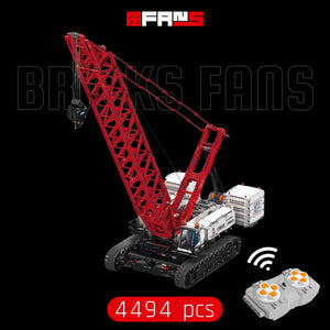 Modèle de grue en pecinhas de construction télécommandée rouge avec une longue flèche et 4494 pièces.