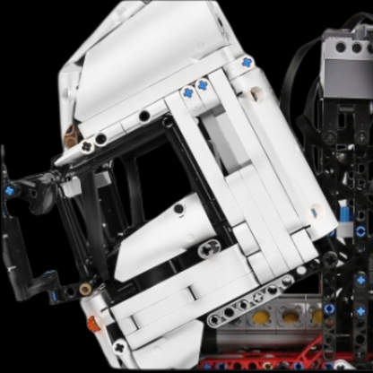 Side-Wing Box Truck (4166 pcs)