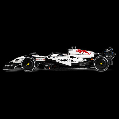 Weißer Sportwagen RB21 (1900 Teile) | Medien 3 | 20260626-180122