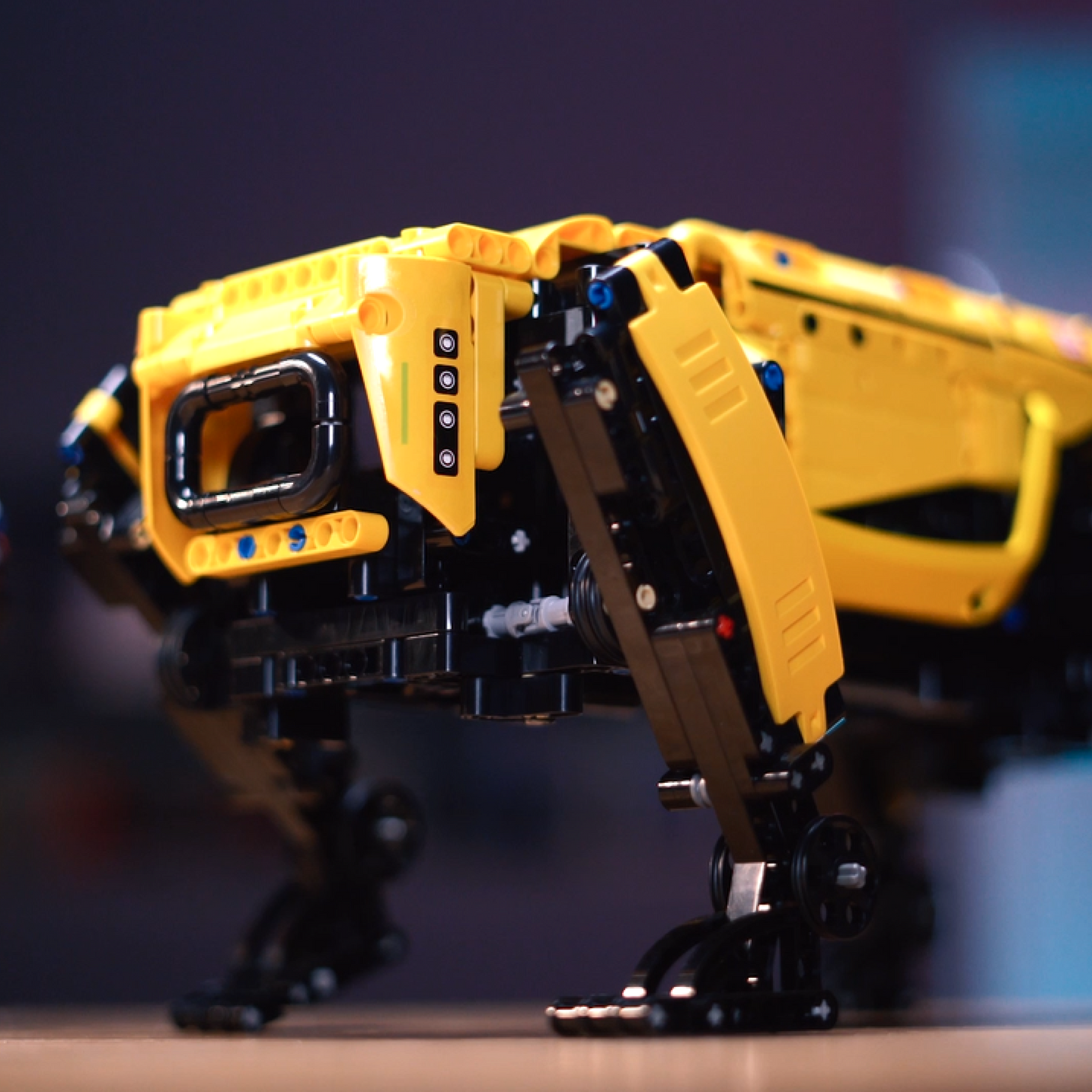 Robot Dog (921 pcs)
