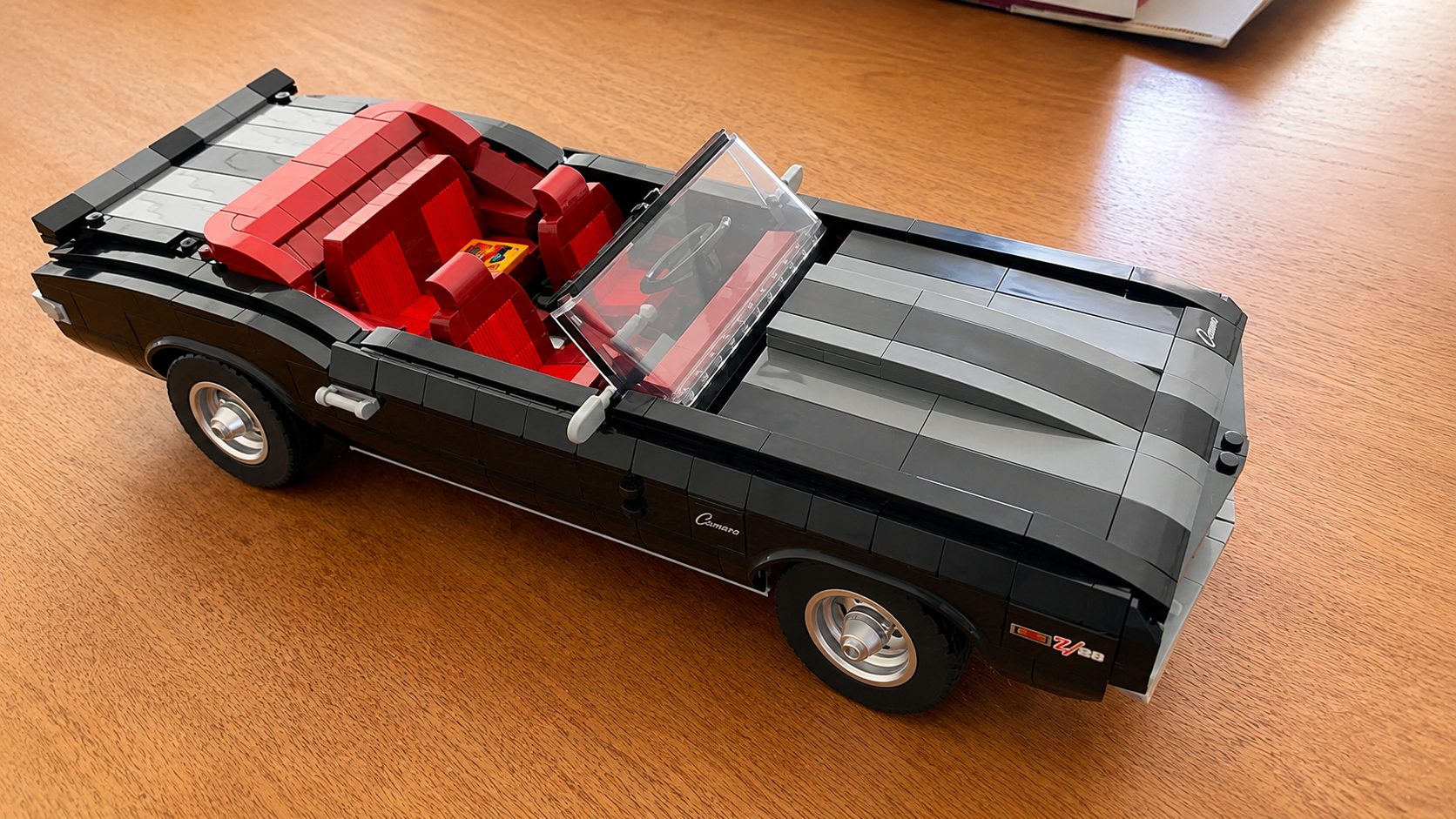 Black Sports Car Z28 (1456 Pcs)