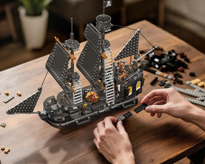 Black Pearl Pirate Ship (932 pcs)