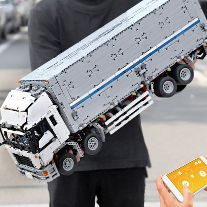 Side-Wing Box Truck (4166 pcs)