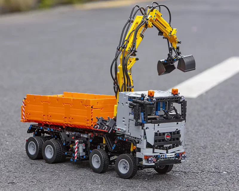 MAN TGS 8x8 (2819 pcs)