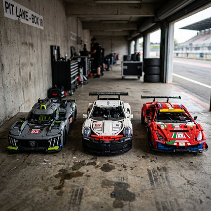 Peugeot 9X8 Hybrid + Porsche 911 RSR + Ferrari 488 GTE