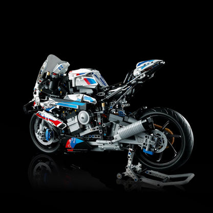 Blaues Superbike M1000 (1920 Stück) – Medien 3