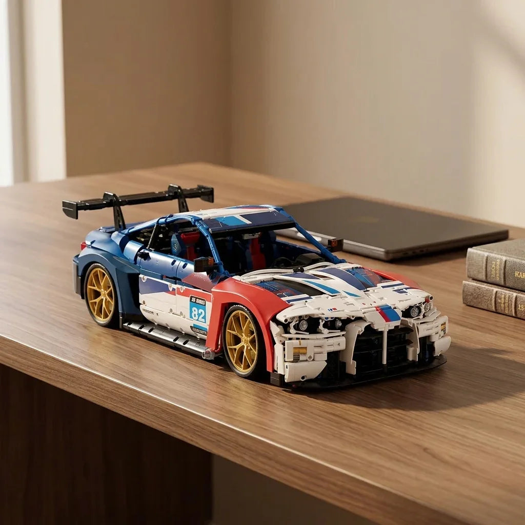 Auto sportiva grigia M4 - Dettaglio 05