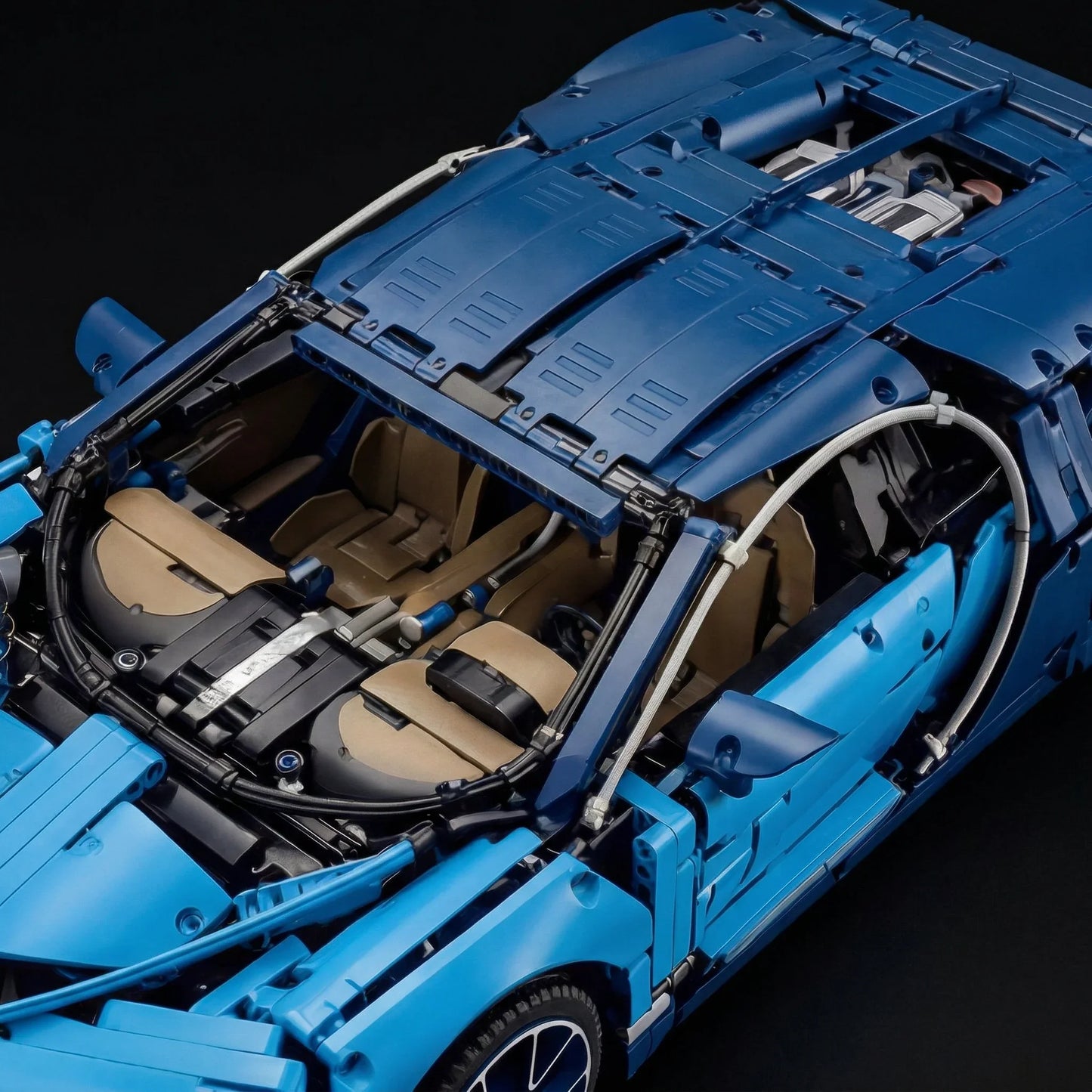 Auto sportiva blu Chirone - Immagine 13