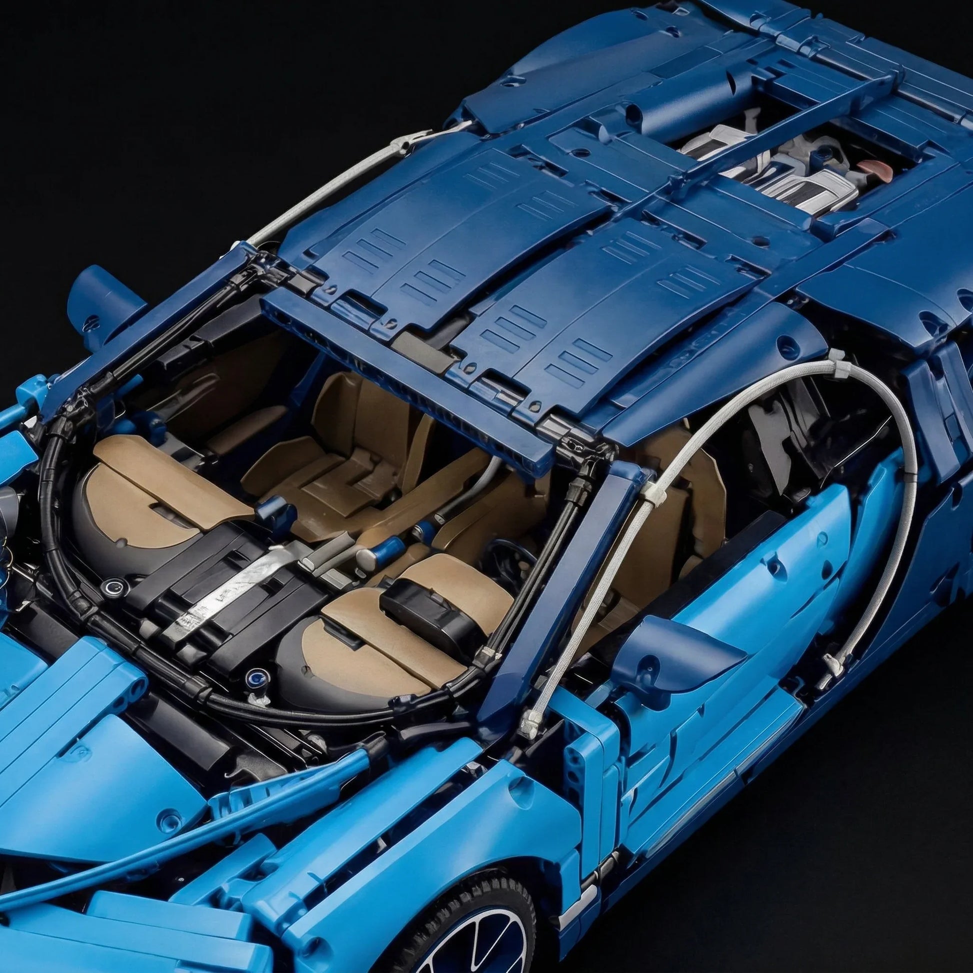 Auto sportiva blu Chirone - Immagine 13