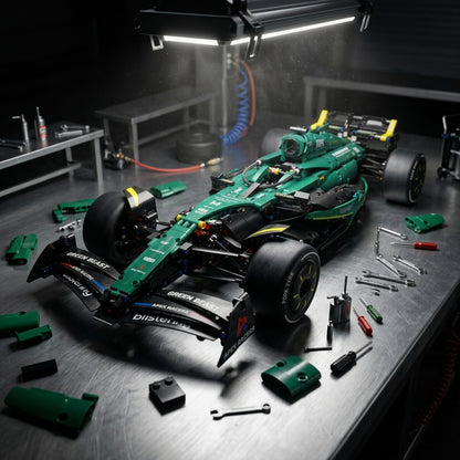 Mașină verde de Formula 1 - Media 15