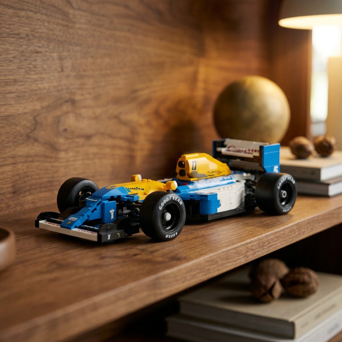 Nigel Mansell - Williams Racing FW14B (799 pièces)