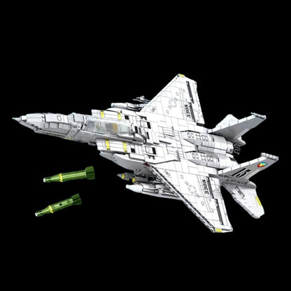 Avion de chasse F-15E (2216 pièces) - image de la galerie 2
