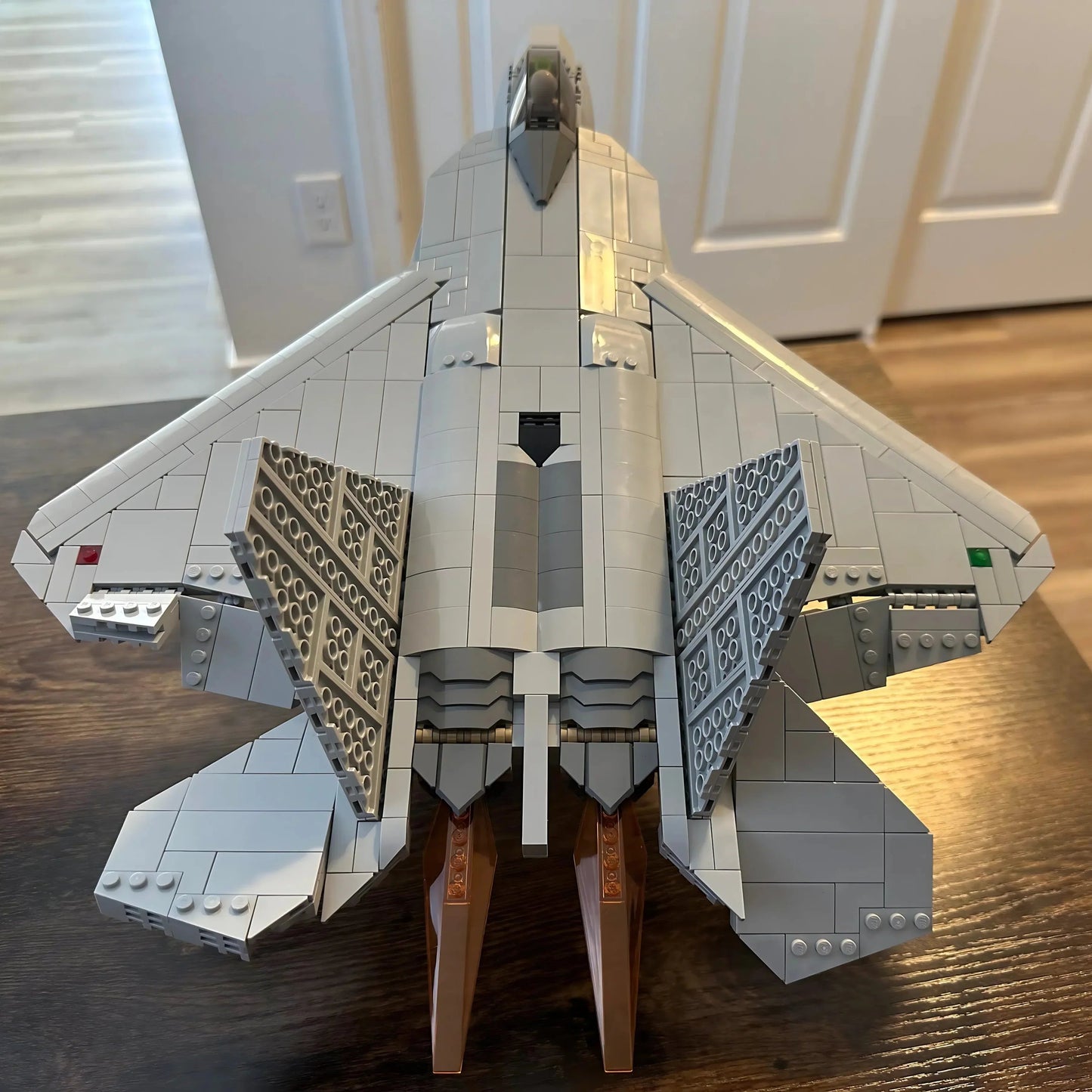 F-22-Kampfflugzeug (1837 Teile) – Galeriebild 5