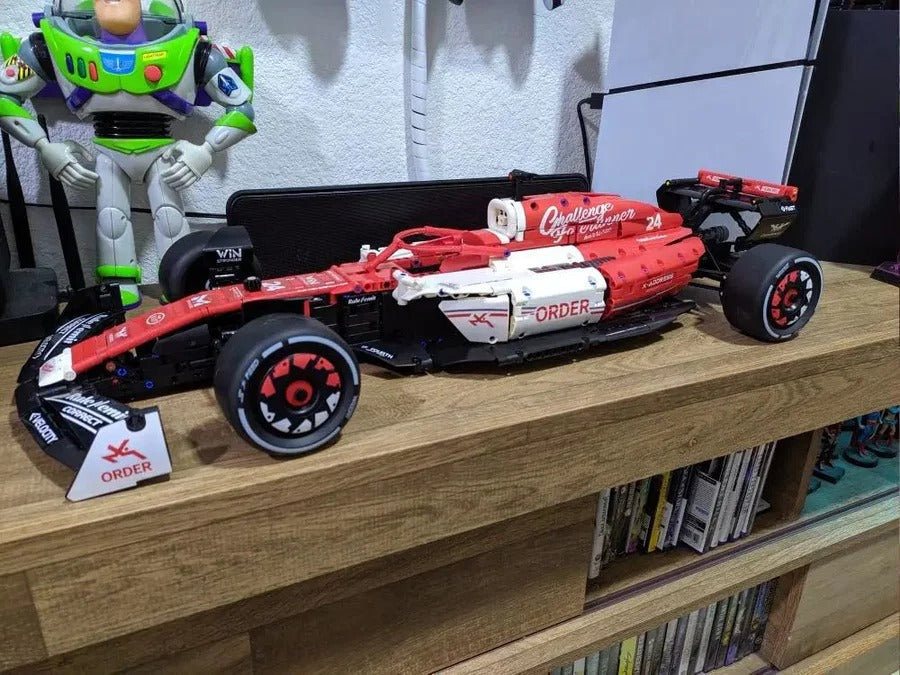 Alfa Romeo ORLEN C42 (1770 Pcs) - source image 7