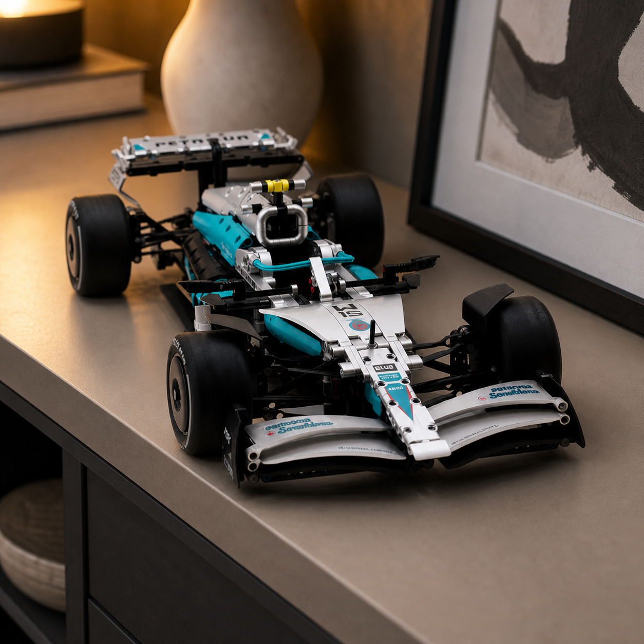 Mercedes-AMG W15 (1900 Pcs) - source image 13