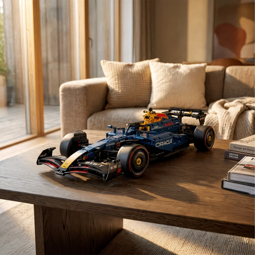 Formula 1 Triple Car Bundle – SF24, W14 and RB20 - source image 17