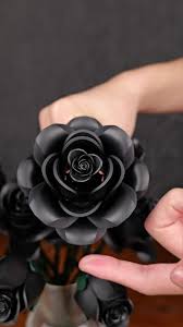 Midnight Rose Bouquet (623 pcs)