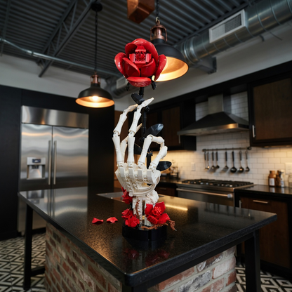 Skeleton Hand With Roses (357 Pcs)