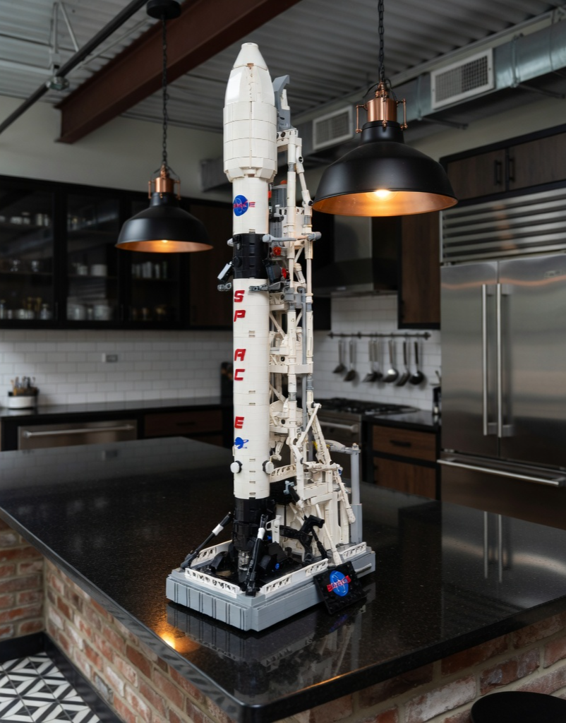 Fusée d'atterrissage sur la Lune SpaceX (869 pièces)