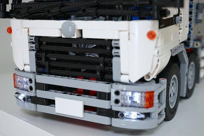 Side-Wing Box Truck (4166 pcs)