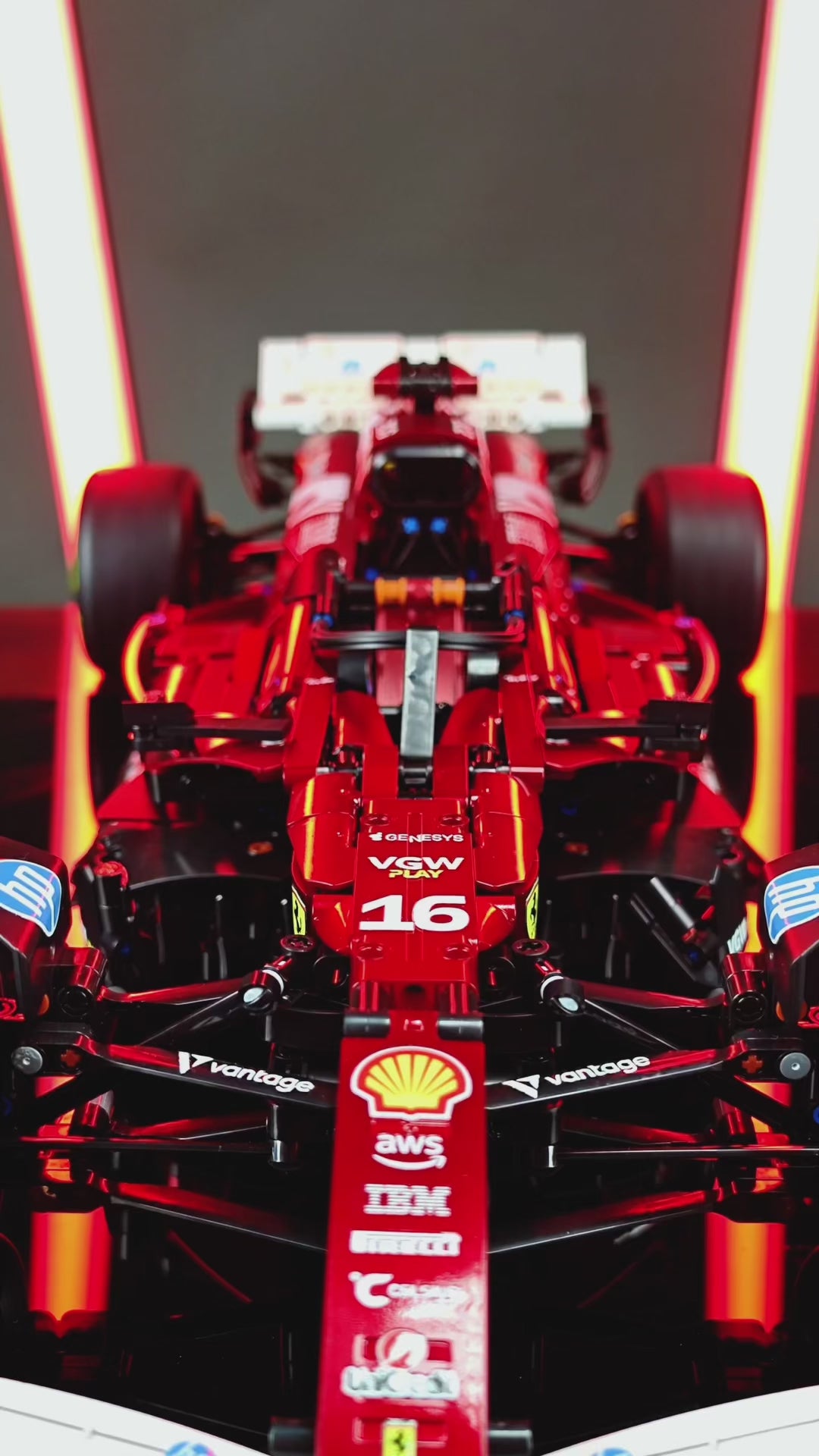 Formula 1 SF25 - Lewis Hamilton (1915 pcs)