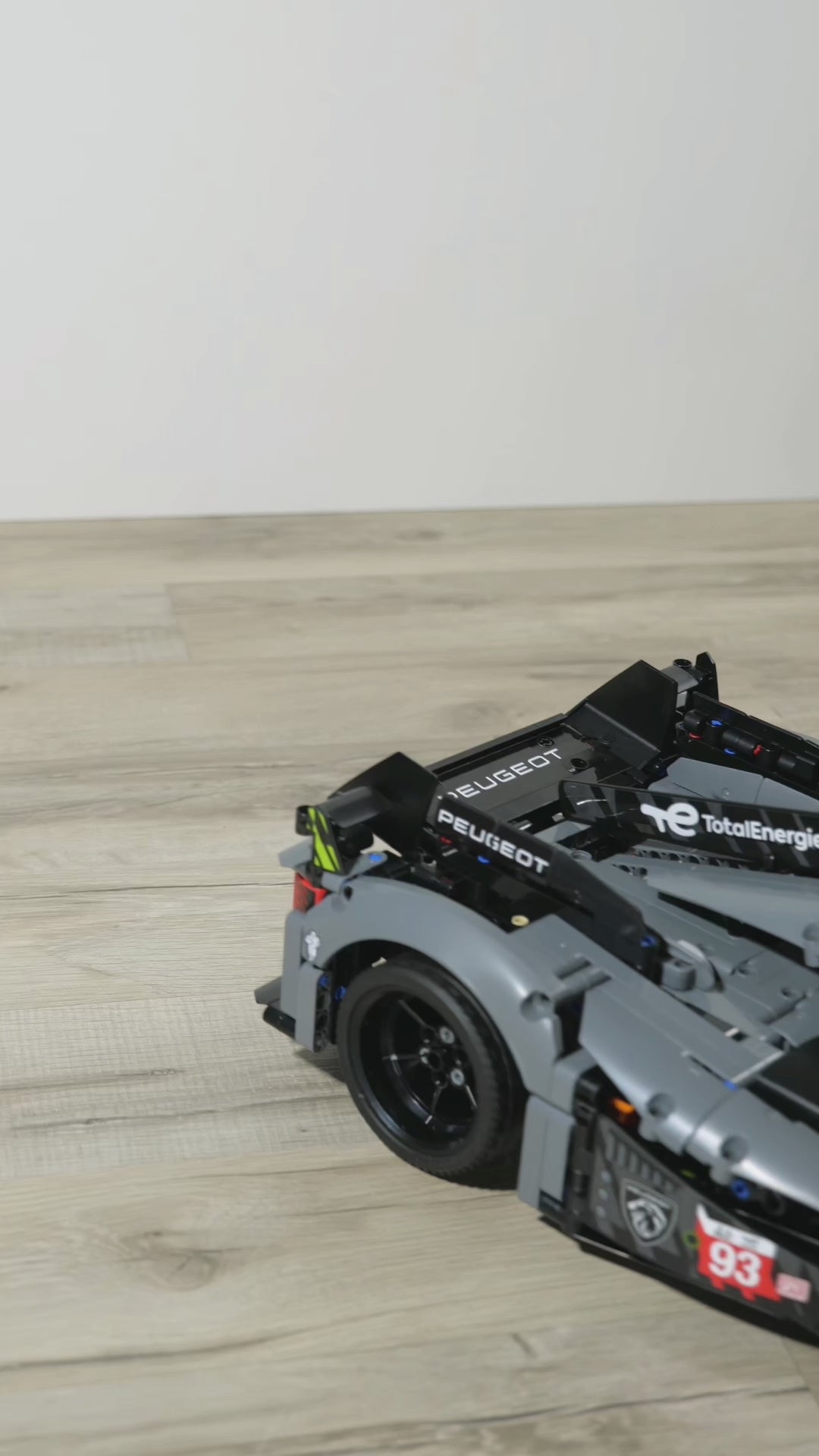 9X8 Le Mans Hybrid Hypercar (1775 piezas)