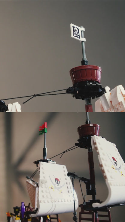 Savior Ship Model (1281 pcs)
