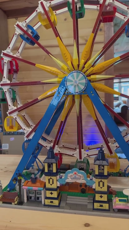 Dreamland Ferris Wheel (3836 pcs)