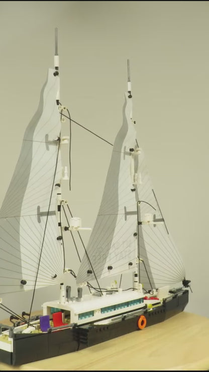 Aquarius Two-Mast Sailing (893 pcs)