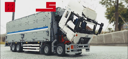 Side-Wing Box Truck (4166 pcs)