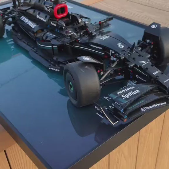 Black Formula 1 Car W14 - Lewis Hamilton (1642 Pcs)
