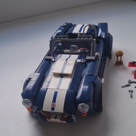 Shelby Cobra V8 (1241 pcs)