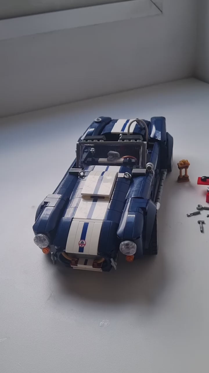 Shelby Cobra V8 (1241 pcs)