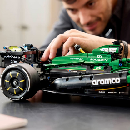 Aston Martin AMR25 (1547 pcs)