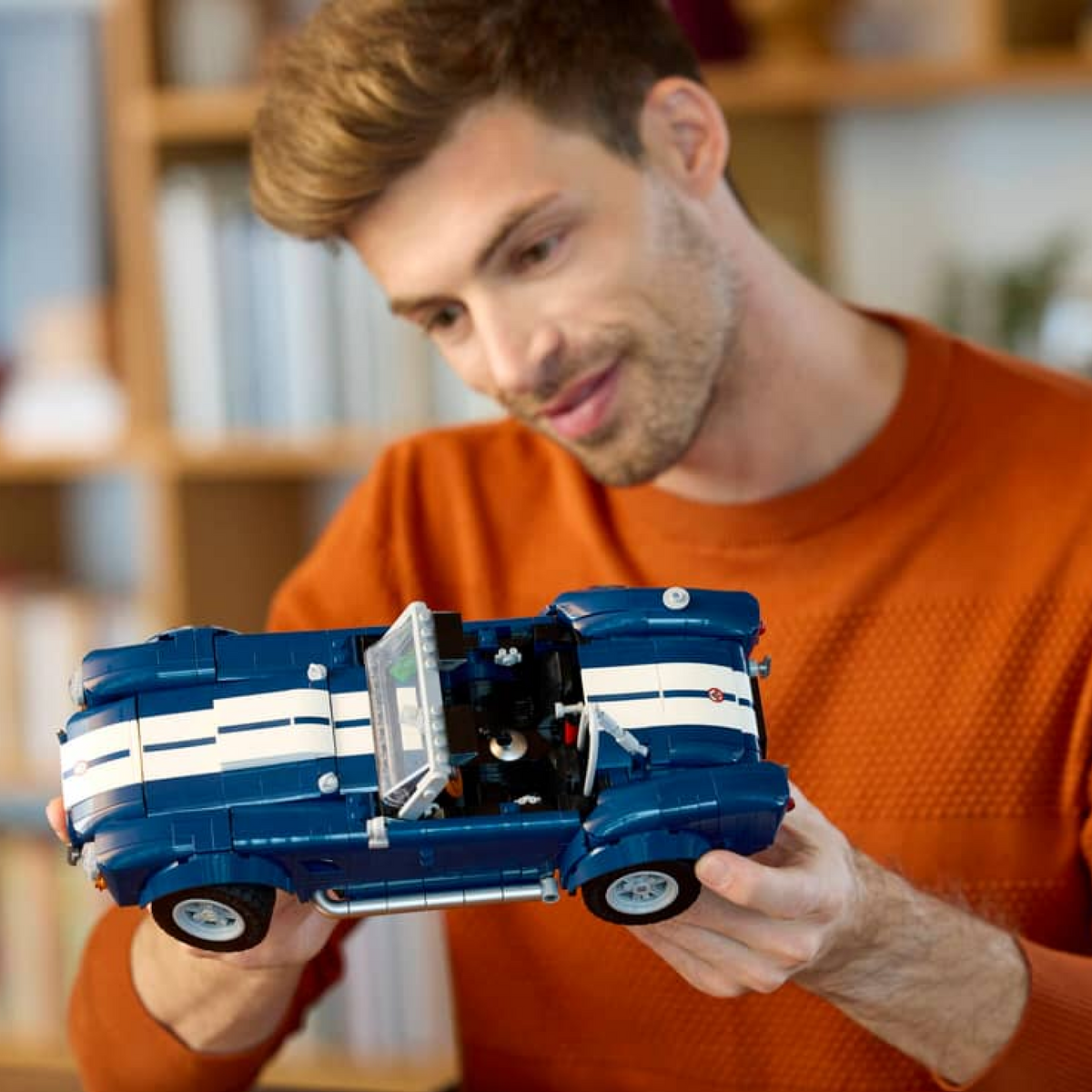 Shelby Cobra V8 (1241 pcs)
